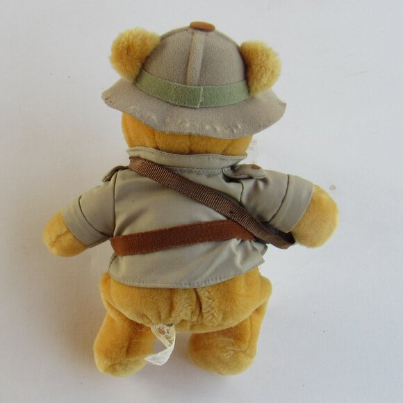 Vintage Walt Disney World Safari Explorer Winnie The Pooh Bear Plush Stuffed Toy - Picture 2 of 4